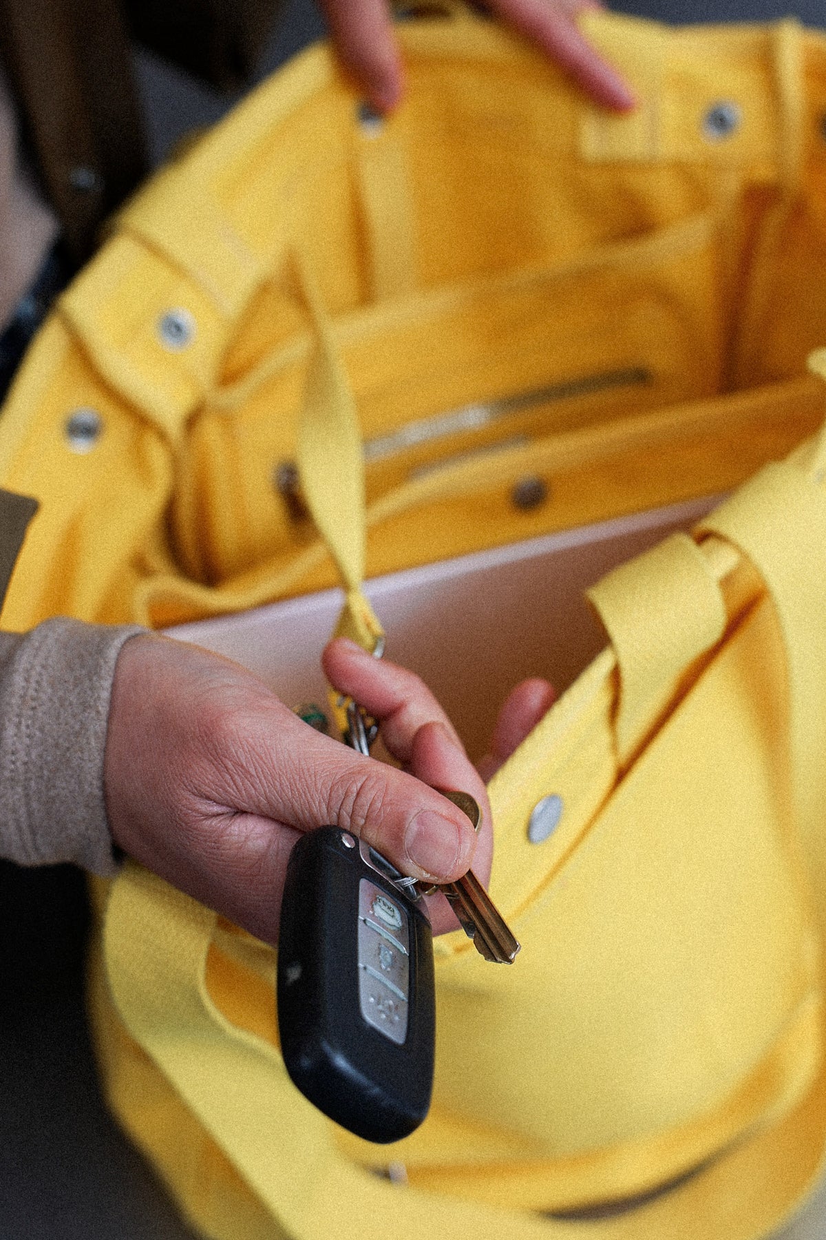 The Ellis Tote